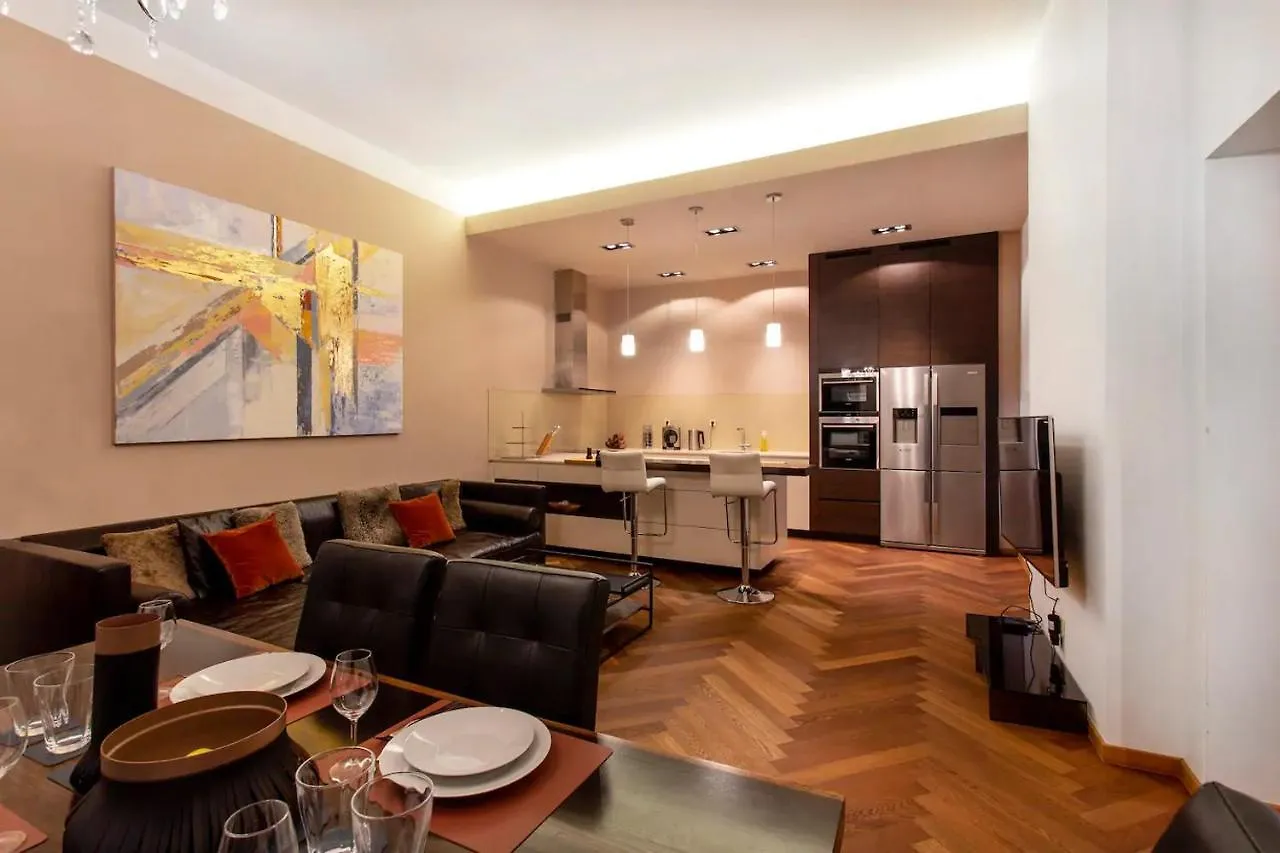 Address Deluxe Downtown Apartamento Liubliana