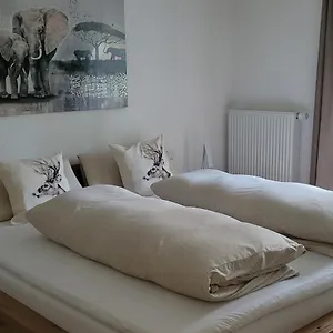 I24rooms - Gaestezimmer Mit Eigenem Garten Appartement Legau