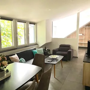 Apartman Khan, Ljubljana