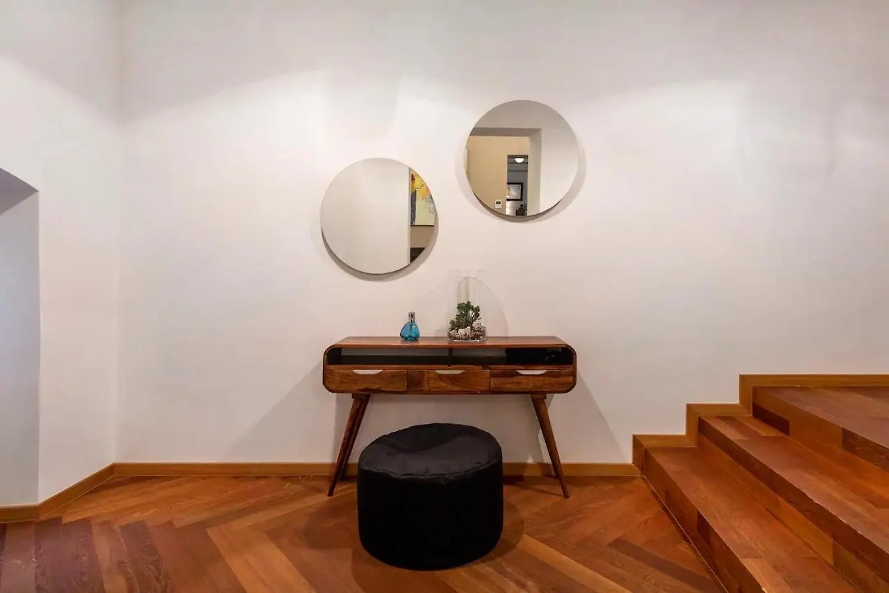 Address Deluxe Downtown Daire Ljubljana